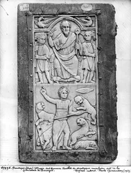 Konsulardiptychon des Aetius, linke Tafel